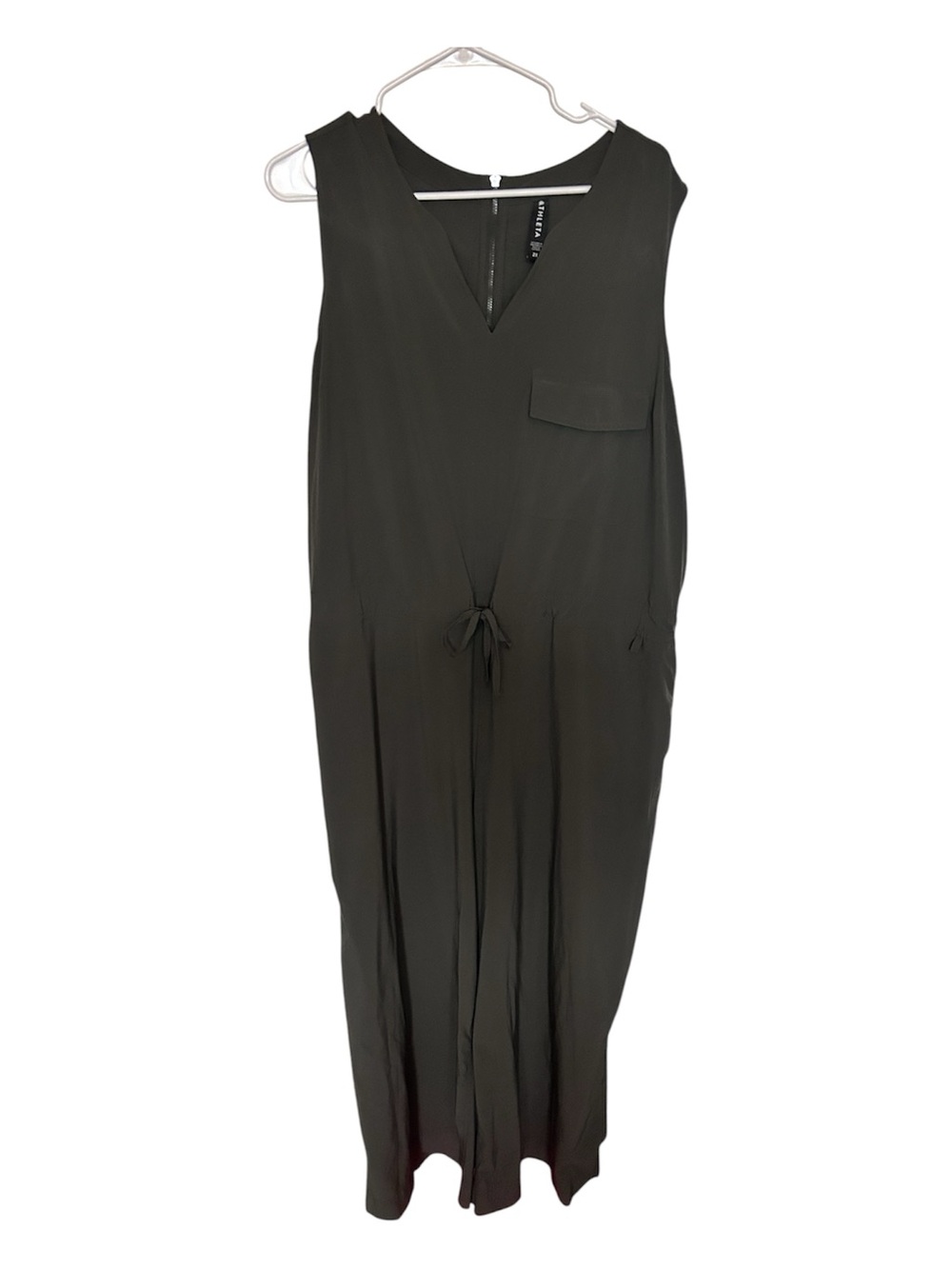 Athleta Olive Green Sleeveless V-Neck Drawstring Jumpsuit. Size 2x